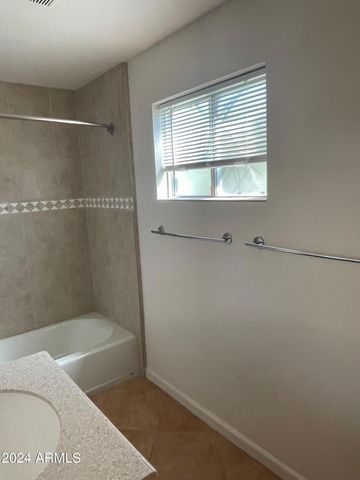 6804 E 2ND Street 18, Scottsdale, AZ 85251