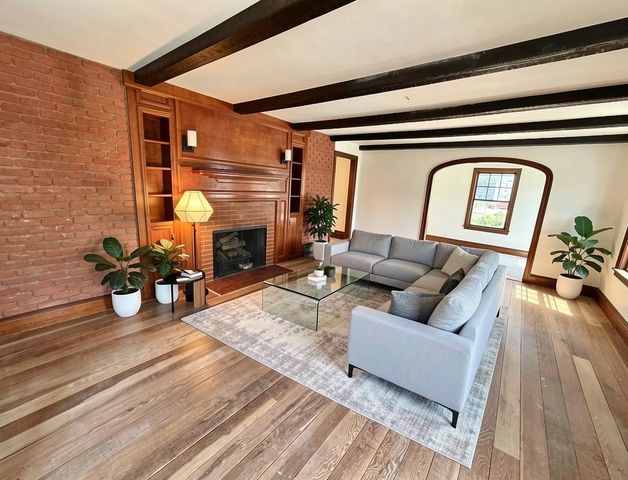 1 Church Street, Rochester, NH 03839