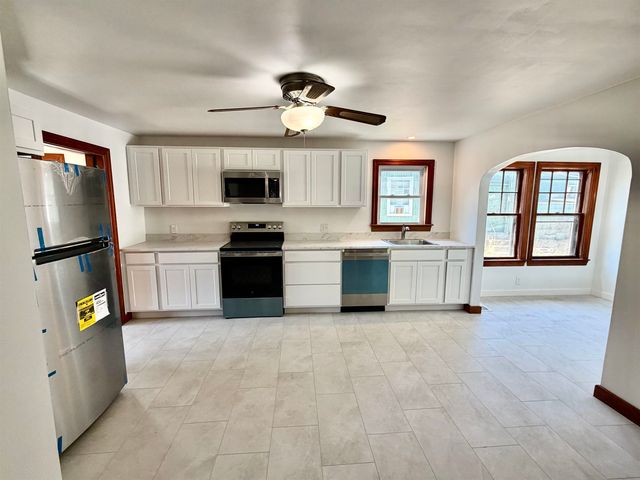 1 Church Street, Rochester, NH 03839