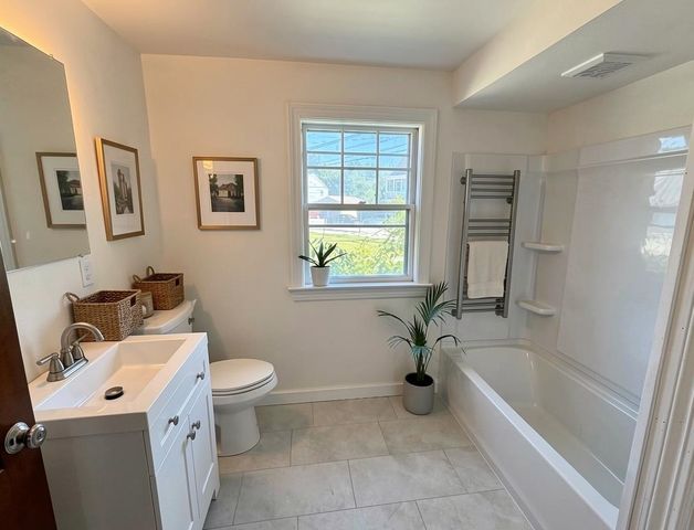 1 Church Street, Rochester, NH 03839