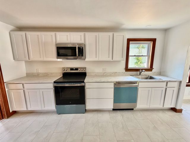 1 Church Street, Rochester, NH 03839