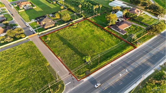 3220 N Westgate Drive, Weslaco, TX 78596