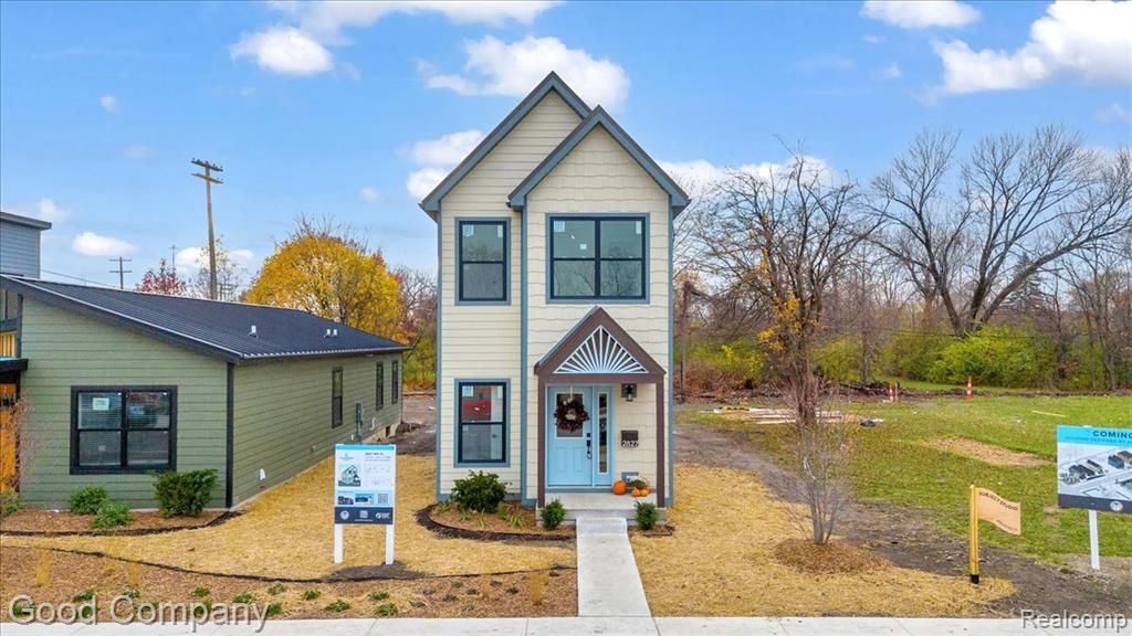 2827 16th Street, Detroit, MI 48216
