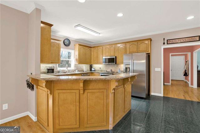 114 Hardwood Lane, Canton, GA 30115
