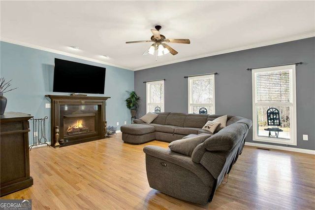 114 Hardwood Lane, Canton, GA 30115