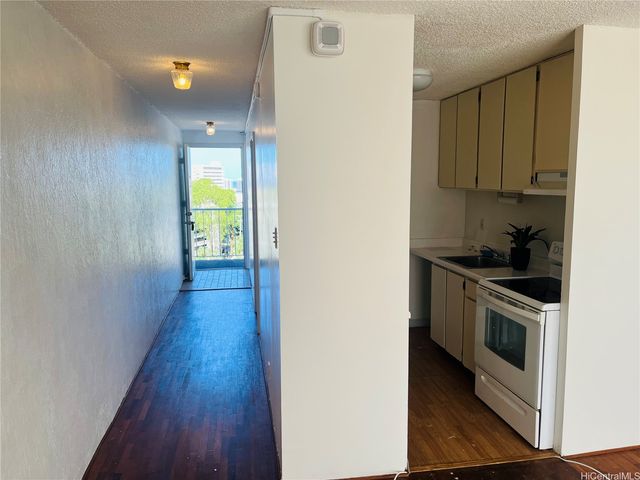 1011 Prospect Street 903, Honolulu, HI 96822