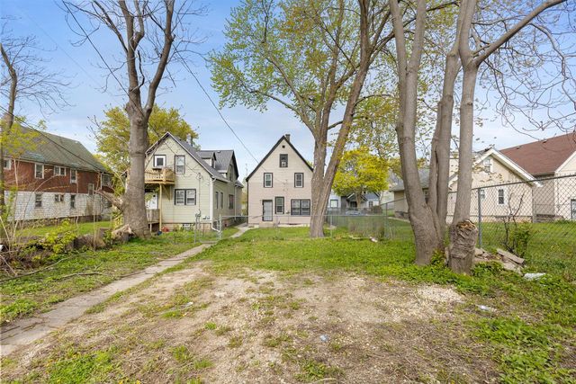 3244 30th STREET, Milwaukee, WI 53216
