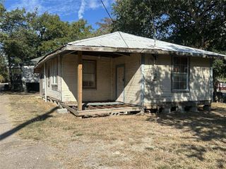 106 North Randolph Avenue, Bryan, TX 77803
