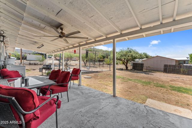 20641 E SQUAW VALLEY Road, Black Canyon City, AZ 85324