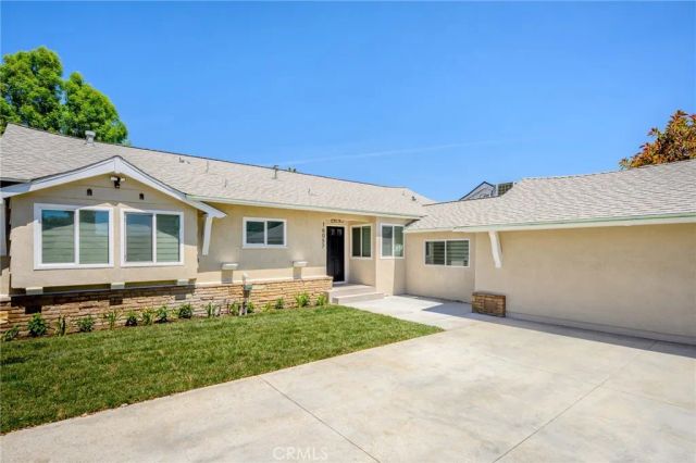 16057 Knapp, North Hills, CA 91343