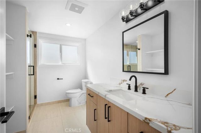 16057 Knapp, North Hills, CA 91343