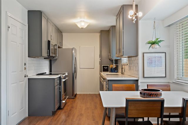 6607 Boleynwood DR, Austin, TX 78745