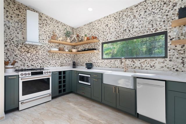 Camino Las Picuas BO. ZARZAL, Rio Grande, PR 00745