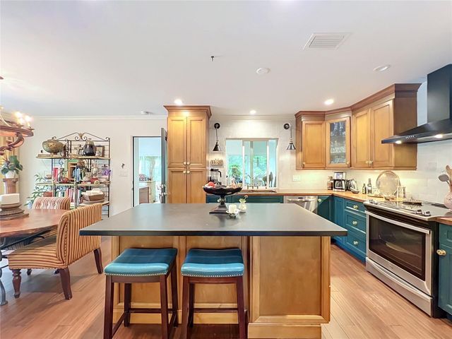 3851 S SANFORD AVENUE, Sanford, FL 32773