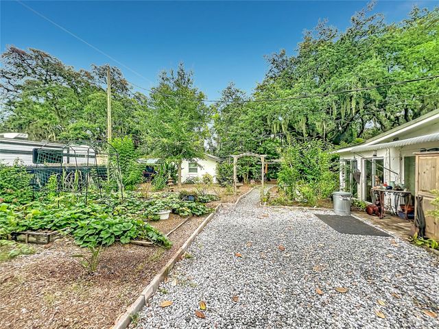 3851 S SANFORD AVENUE, Sanford, FL 32773