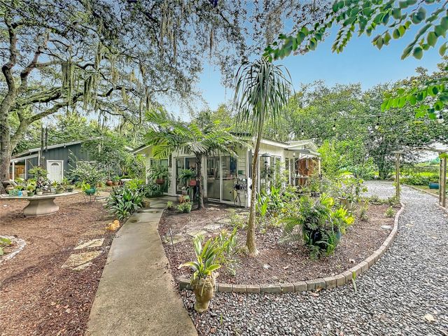 3851 S SANFORD AVENUE, Sanford, FL 32773