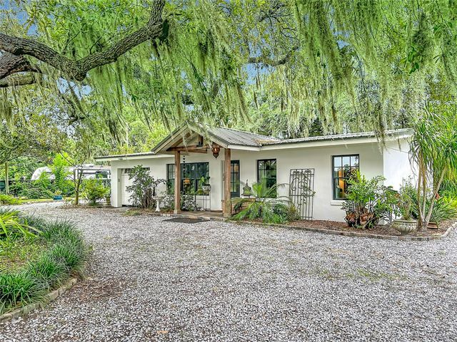 3851 S SANFORD AVENUE, Sanford, FL 32773
