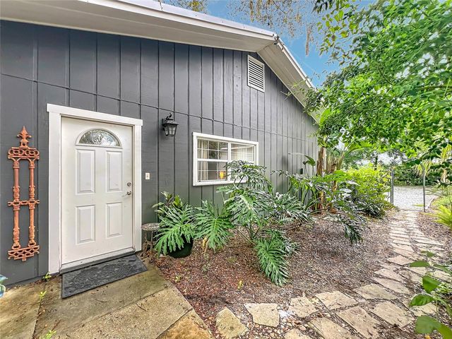 3851 S SANFORD AVENUE, Sanford, FL 32773
