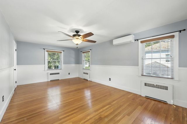 95 Field Rd, Longmeadow, MA 01106