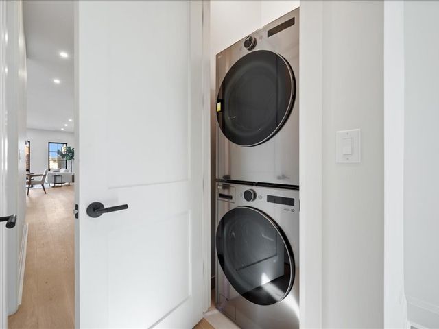 1433 W Cortez Street 3, Chicago, IL 60622
