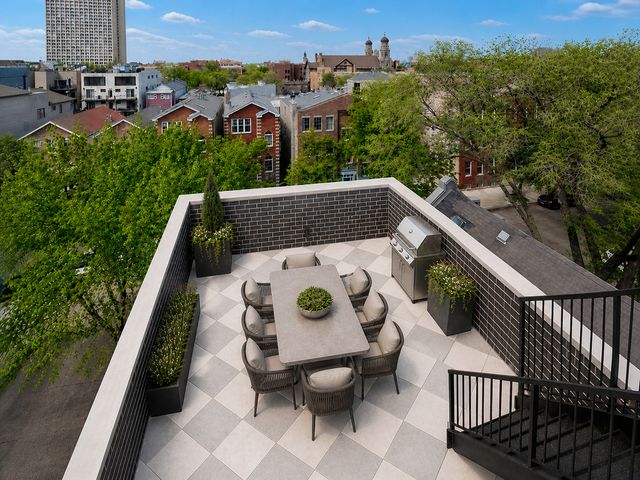 1433 W Cortez Street 3, Chicago, IL 60622