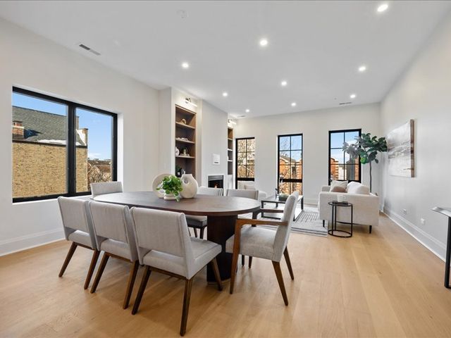 1433 W Cortez Street 3, Chicago, IL 60622