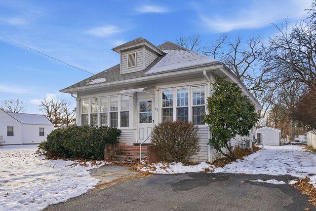 60 Barrison Street, Springfield, MA 01109