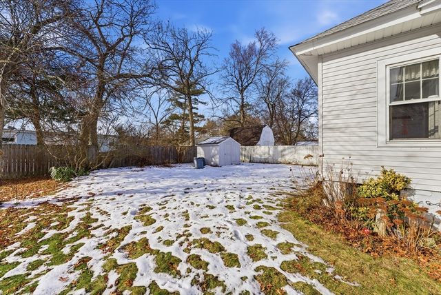 60 Barrison Street, Springfield, MA 01109