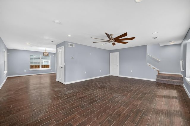 1933 Santa Rosa Street, Houston, TX 77023