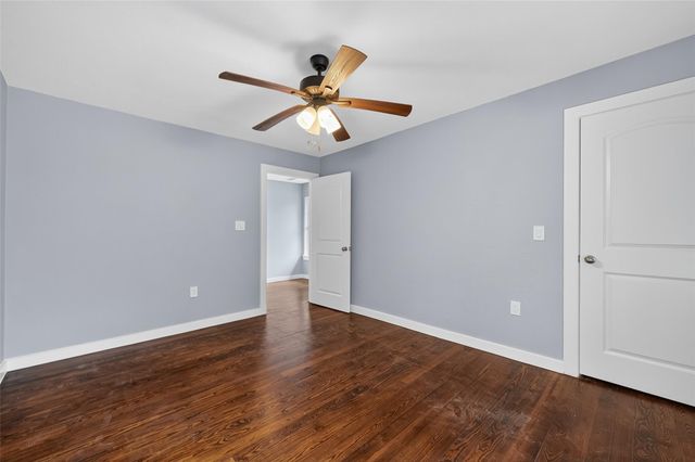 1933 Santa Rosa Street, Houston, TX 77023