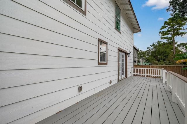 1933 Santa Rosa Street, Houston, TX 77023