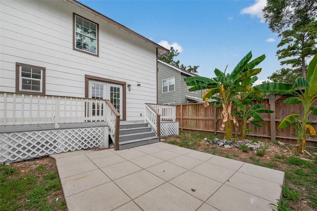 1933 Santa Rosa Street, Houston, TX 77023