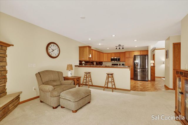 78 Brewer Park Circle SE, Grand Rapids, MI 49548