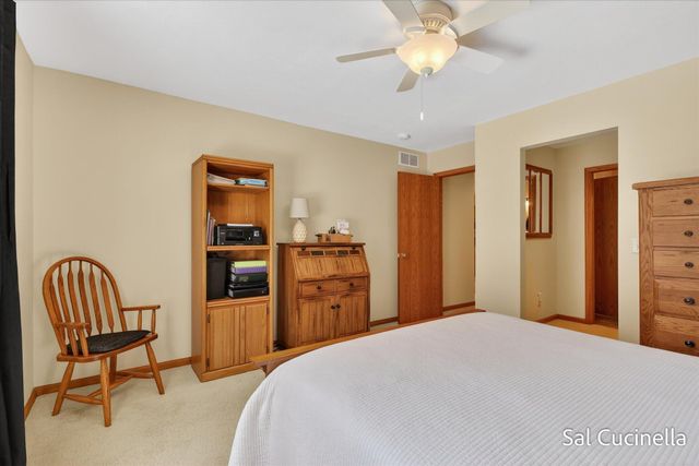 78 Brewer Park Circle SE, Grand Rapids, MI 49548