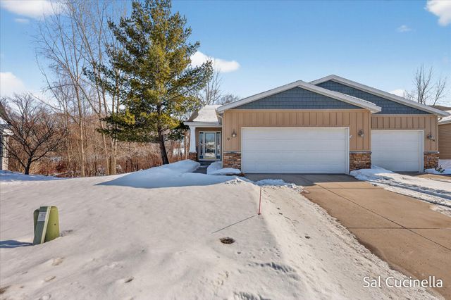 78 Brewer Park Circle SE, Grand Rapids, MI 49548