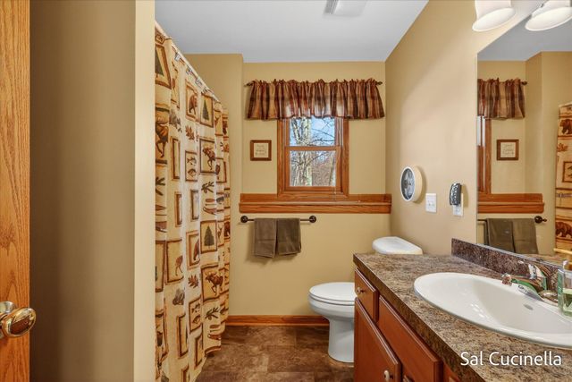 78 Brewer Park Circle SE, Grand Rapids, MI 49548