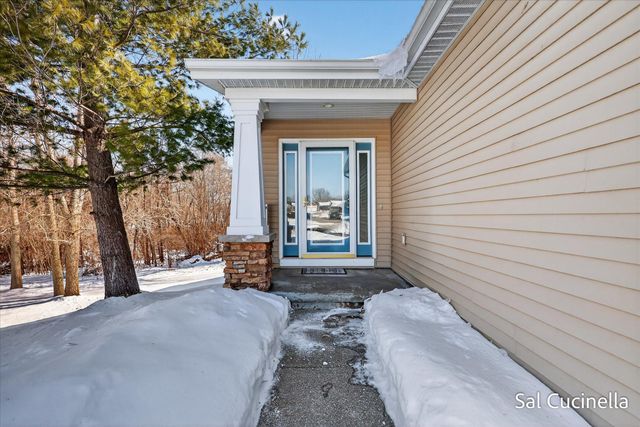 78 Brewer Park Circle SE, Grand Rapids, MI 49548