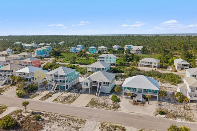 6233 Sawgrass Drive, Gulf Shores, AL 36542
