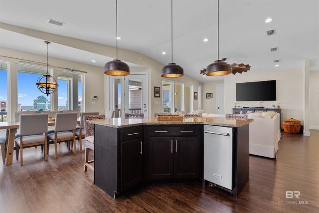 6233 Sawgrass Drive, Gulf Shores, AL 36542
