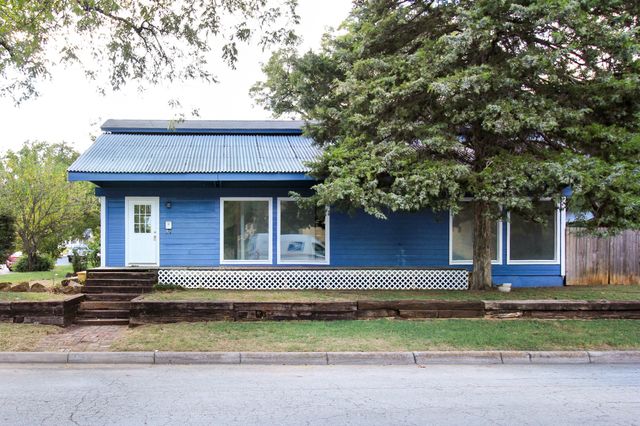 2767 Primrose Avenue, Fort Worth, TX 76111