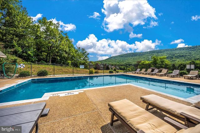 13856 POND VIEW LANE, Mercersburg, PA 17236