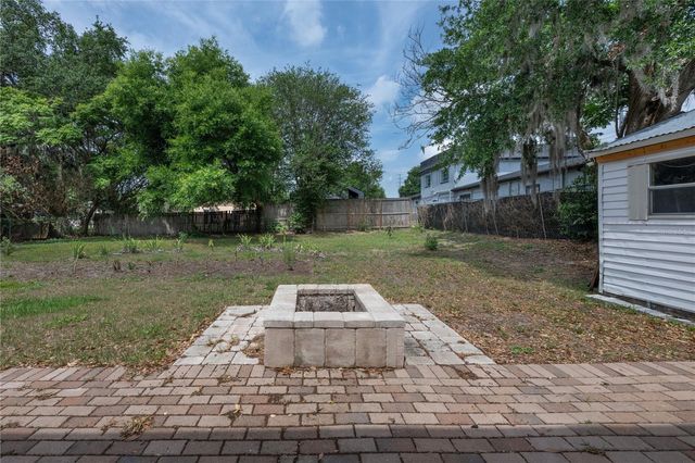 2702 S SHINE AVENUE, Orlando, FL 32806
