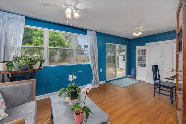 2702 S SHINE AVENUE, Orlando, FL 32806