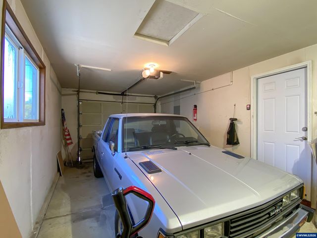545 SW Monroe St, Sheridan, OR 97378