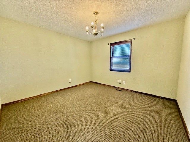 515 W Pine Street, Rogers, AR 72756