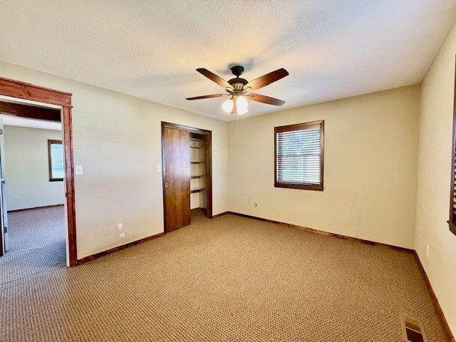 515 W Pine Street, Rogers, AR 72756