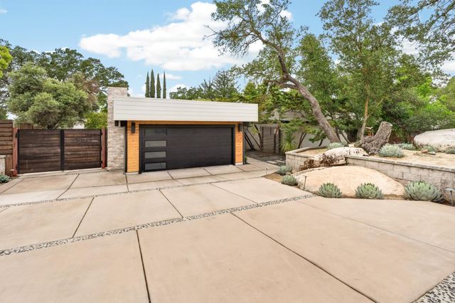 8290 Oak Knoll Dr, Granite Bay, CA 95746