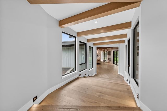 8290 Oak Knoll Dr, Granite Bay, CA 95746