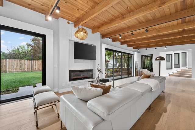 8290 Oak Knoll Dr, Granite Bay, CA 95746