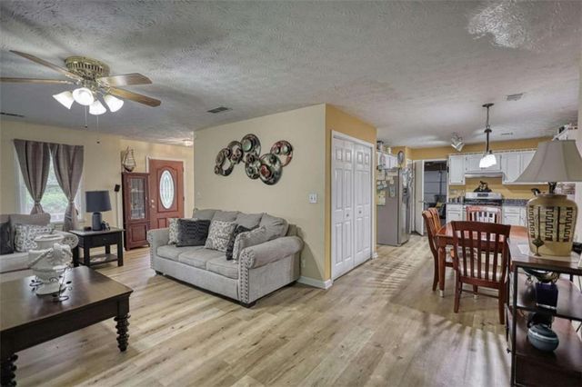 9195 Scarlett Drive, Covington, GA 30014